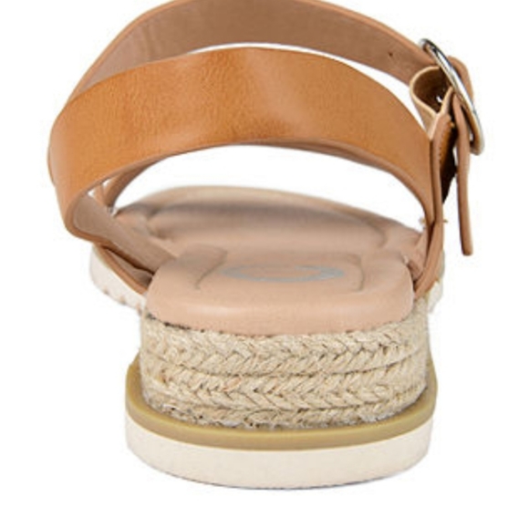 EUC Journee Collection Women's Nikki Wedge Espadrille Sandal Size 8 - Picture 3 of 10